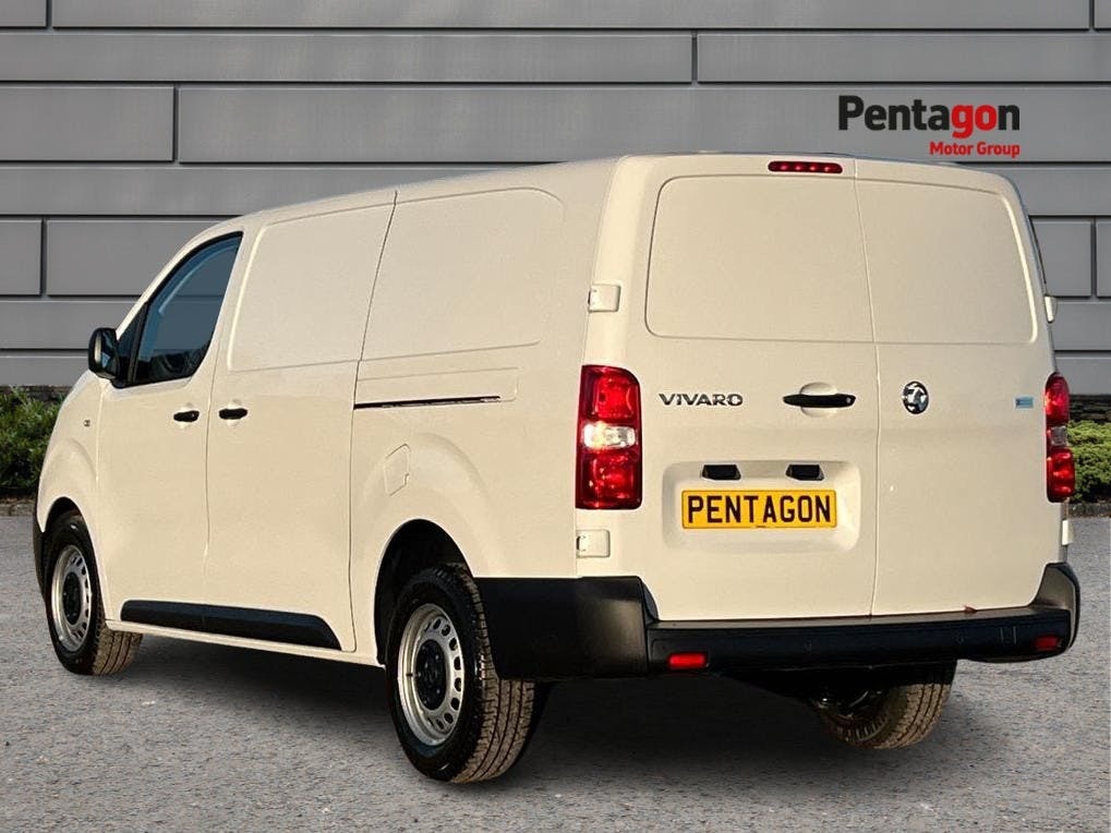 Vauxhall Vivaro 2.0 Turbo D 3100 Prime Panel Van 6Dr FY23MSV White #2