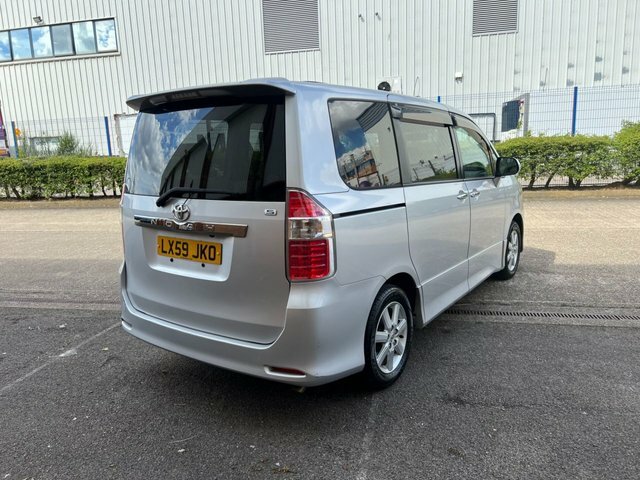 Toyota Noah Petrol Silver #5