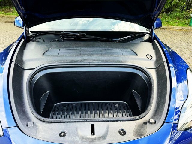 Tesla Model Y Long Range Awd 507 Bhp Blue #4