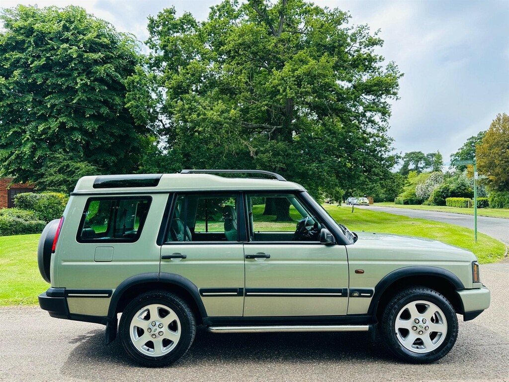 Land Rover Discovery 2.5 Td5 Landmark 7 Seats Green #2