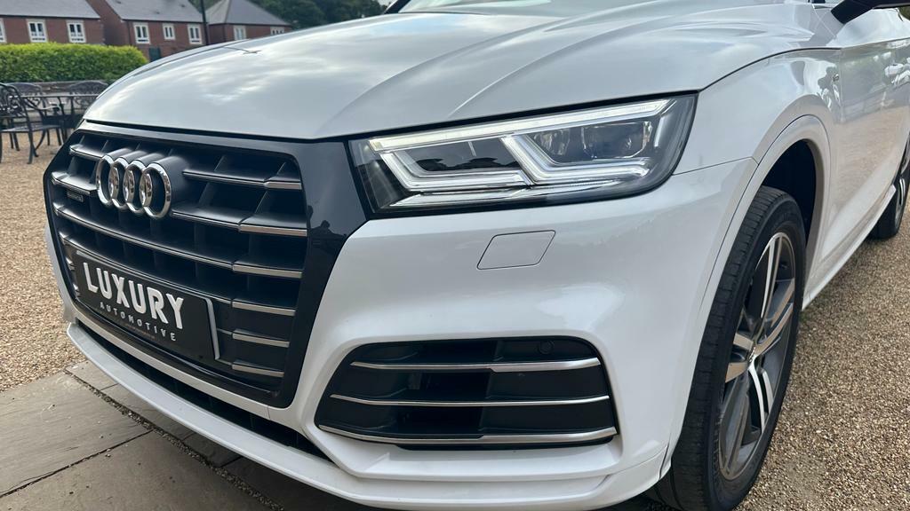 Audi Q5 Petrol  #2