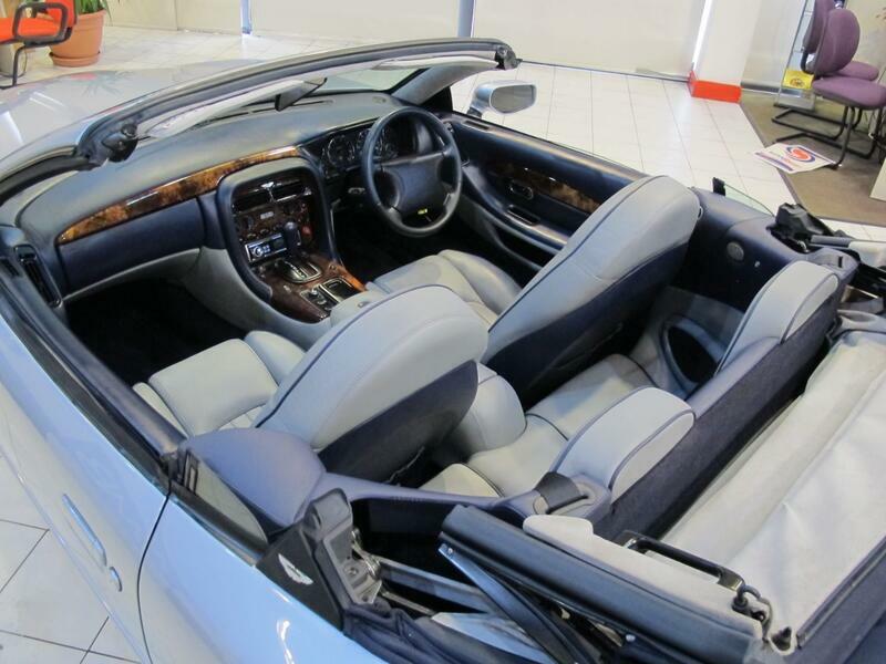 Aston Martin DB7 3.2 Red #98