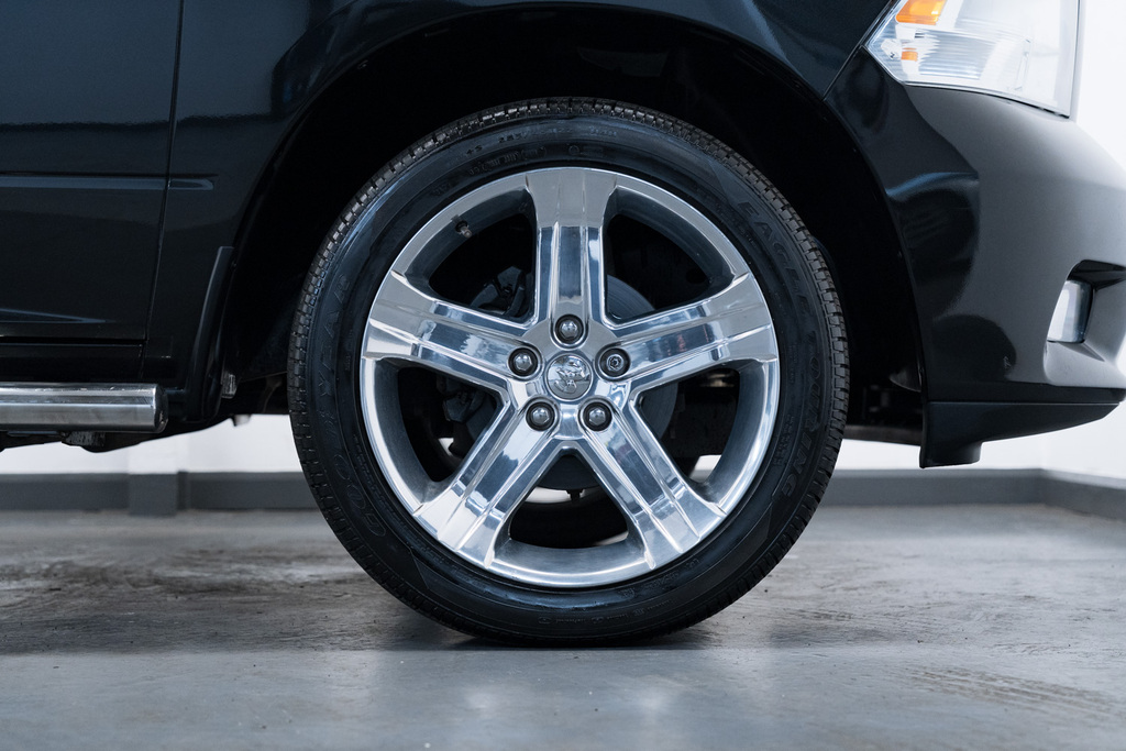 Dodge RAM 5.7 1500 Dc Black #4