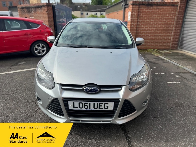 Ford Focus 1.6 Zetec Powershift Euro Silver #3