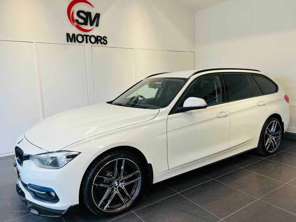 BMW 3 Series 318D Sport Step White