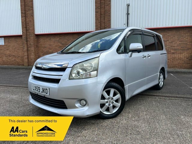 Toyota Noah Petrol Silver #1