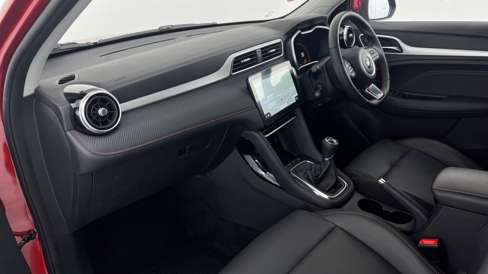 MG ZS 1.0T Gdi Exclusive Red #3