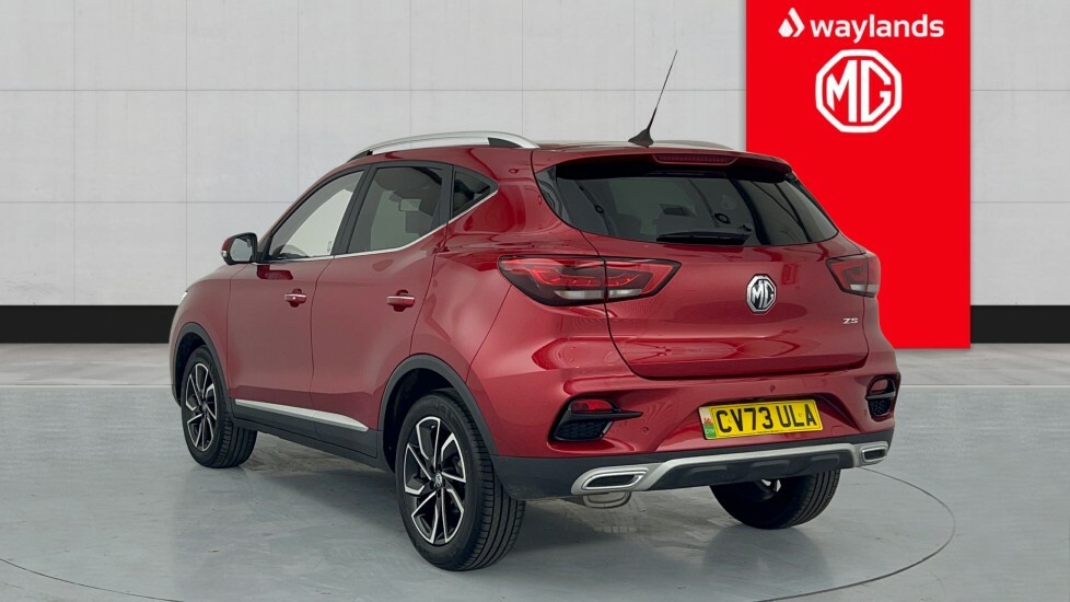 MG ZS 1.0T Gdi Exclusive Red #2