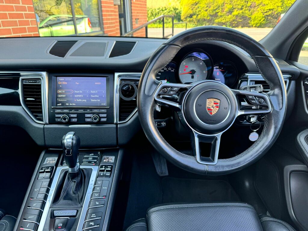 Porsche Macan Sri Red #21