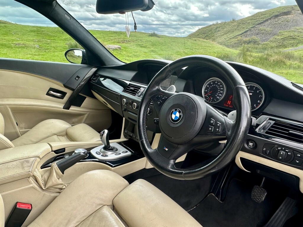 BMW M5 5.0 V10 Smg Euro 4 Black #4