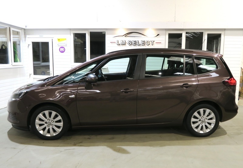 Vauxhall Zafira Design 140 Brown