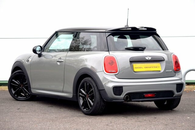 Mini Hatch Cooper 1.5 Cooper 134 Bhp Grey #2