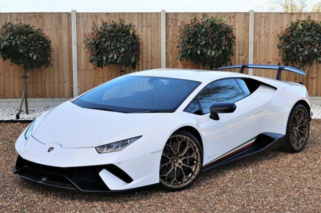 Lamborghini Huracan 2018 5.2 Lp 640-4 Performante 631 Bhp White #2