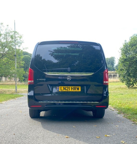 Mercedes-Benz V Class V 300 D Amg LN21HRW Black #6