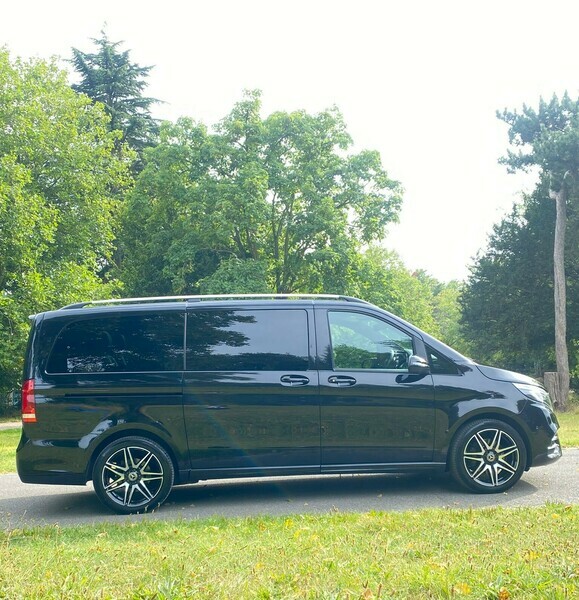 Mercedes-Benz V Class V 300 D Amg LN21HRW Black #4