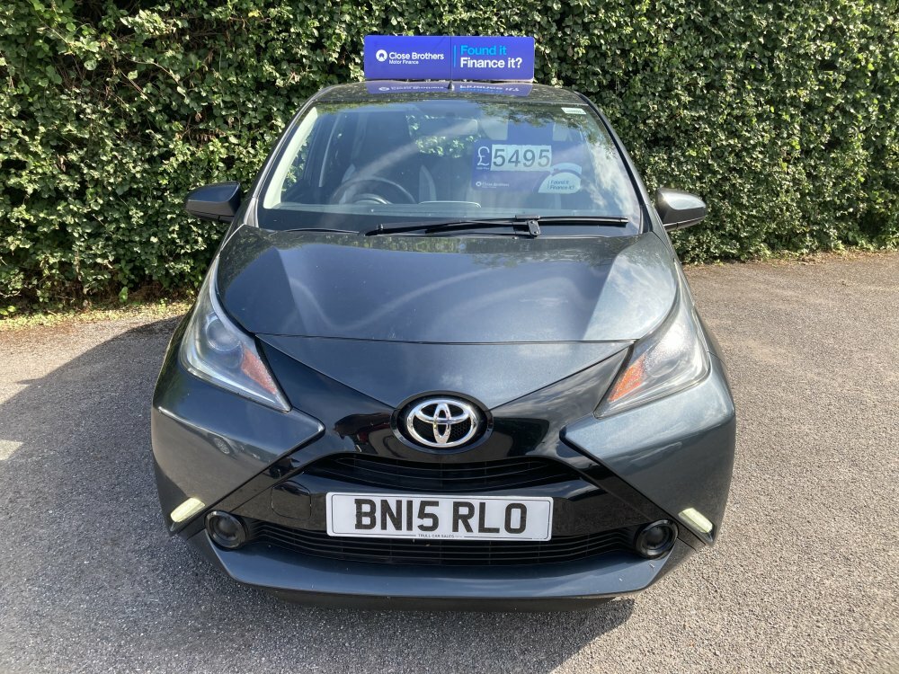 Toyota Aygo X -Play 1.0 Beige #2