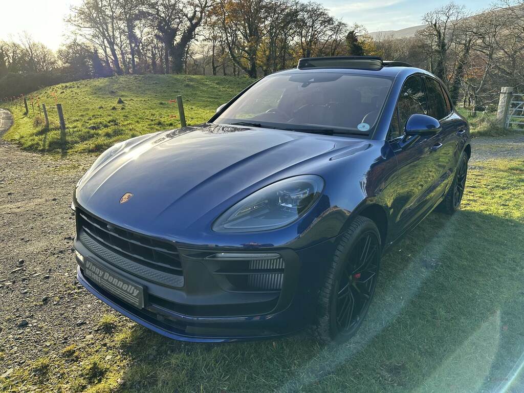Porsche Macan Gts Pdk Blue #2