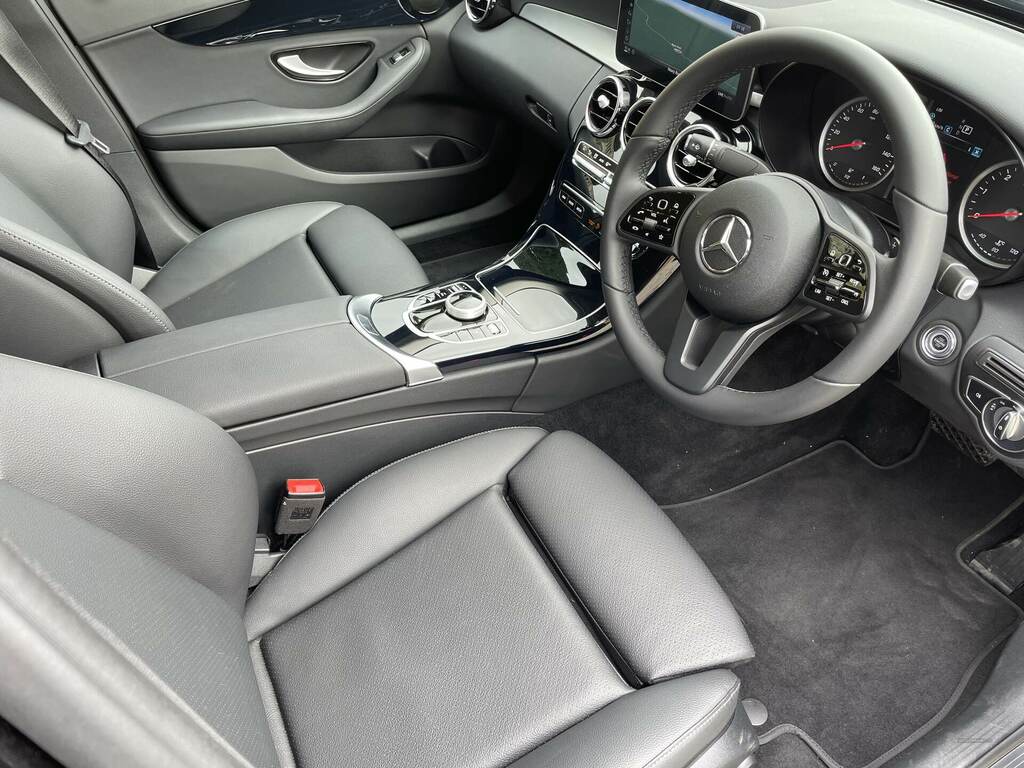 Mercedes-Benz C Class C220d Se 9G-tronic Black #4