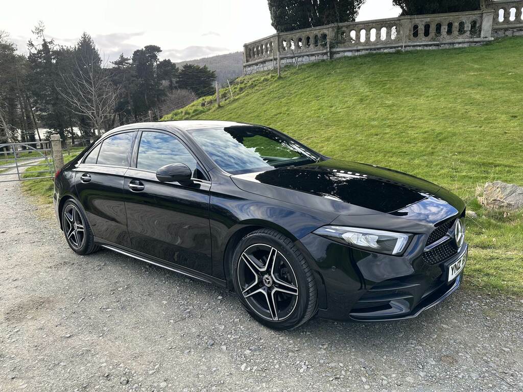 Mercedes-Benz A Class A200 Amg Line Premium Black