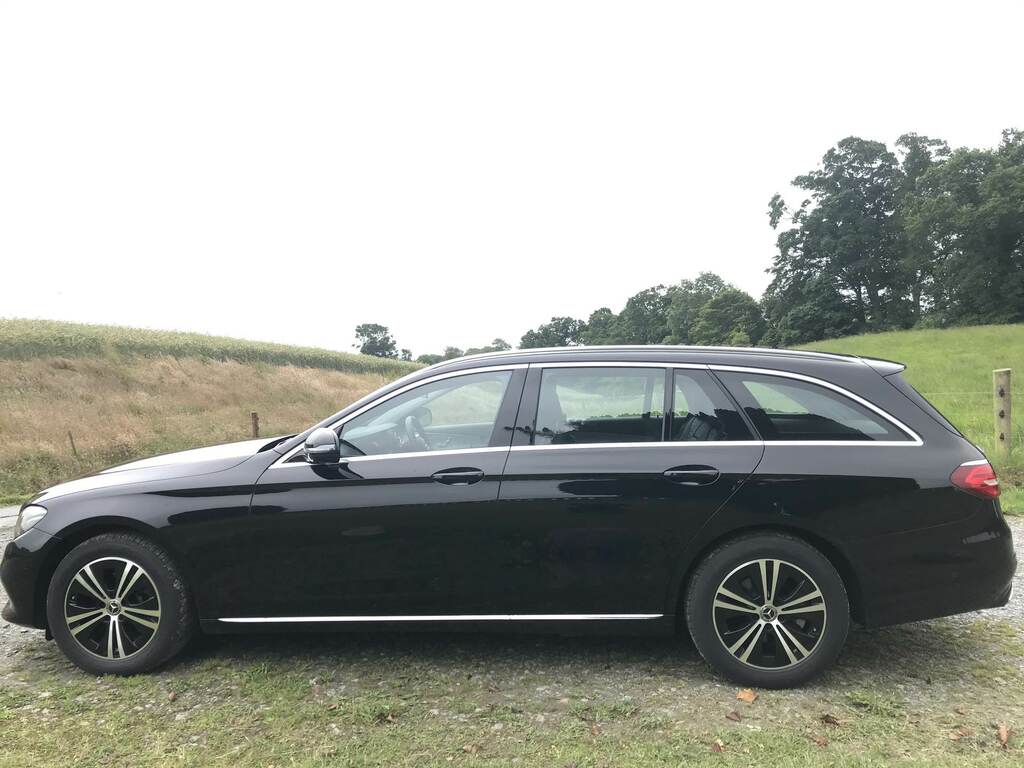Mercedes-Benz E Class E220d Se 9G-tronic Black #3