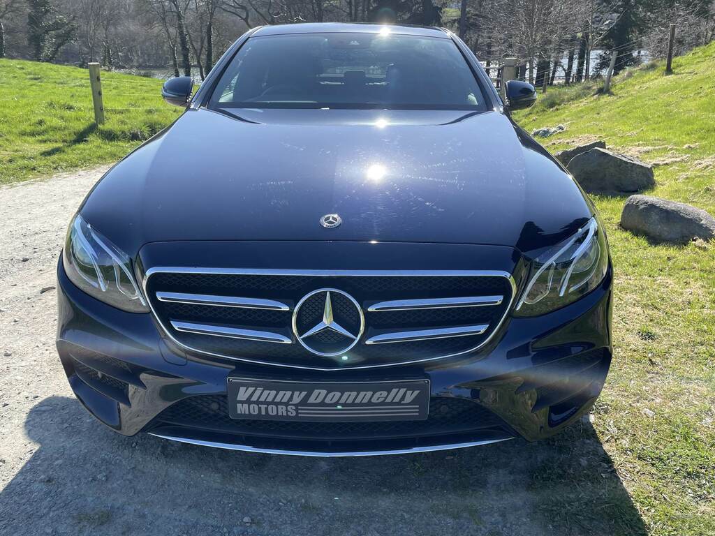 Mercedes-Benz E Class E220d Amg Line Edition 9G-tronic Blue #3