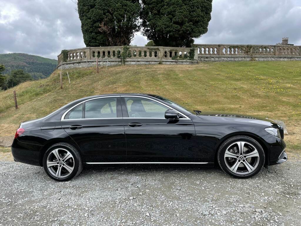 Mercedes-Benz E Class E220d Se 9G-tronic Black #3