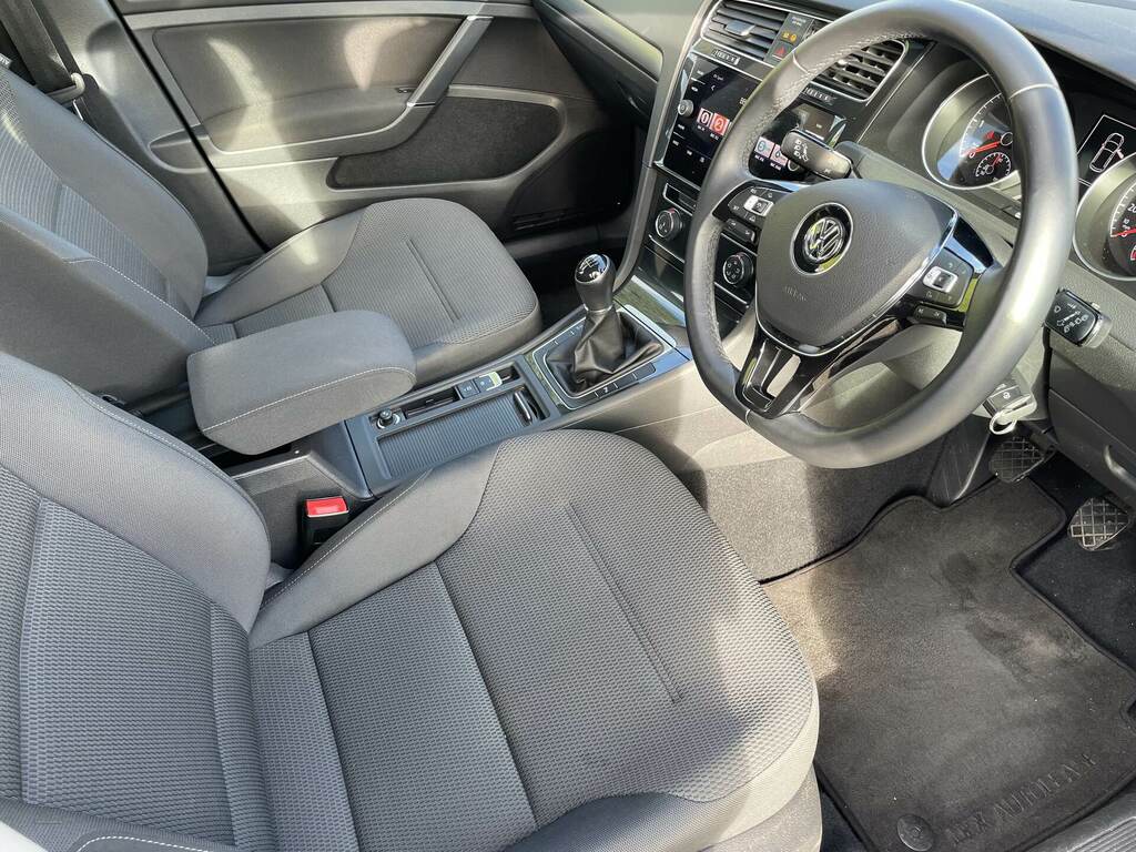 Volkswagen Golf 1.6 Tdi Se Nav Green #5