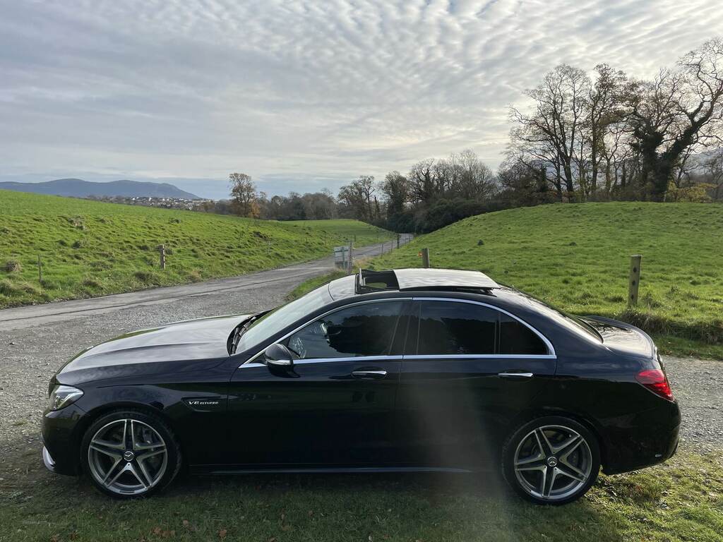 Mercedes-Benz C Class C63 Premium Black #3