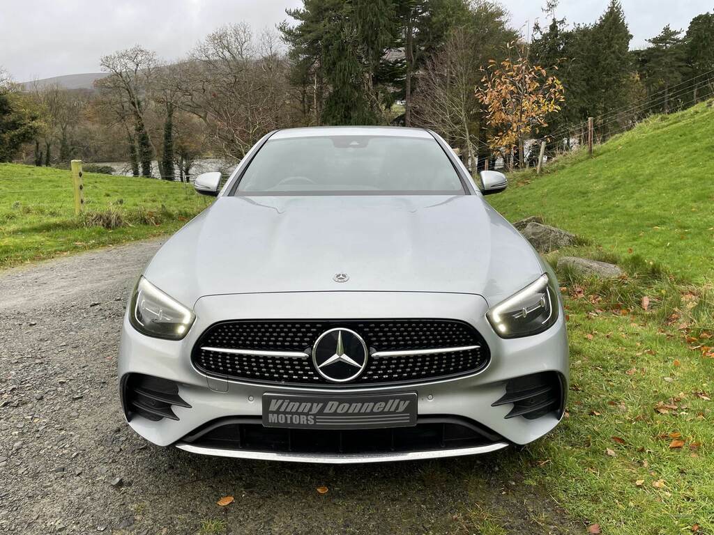 Mercedes-Benz E Class E220d Amg Line 9G-tronic Silver #2