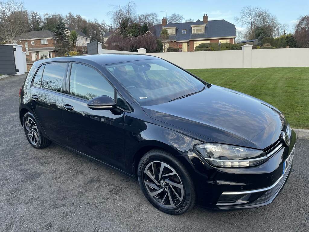 Volkswagen Golf 1.6 Tdi Match Black