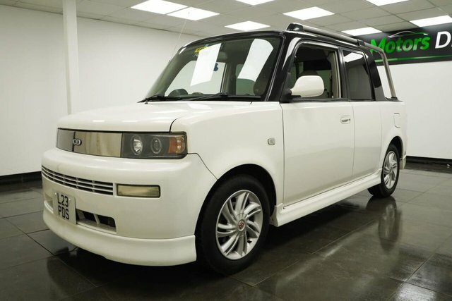 Toyota bB Hatchback Import White #7