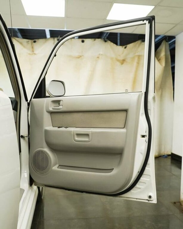 Toyota bB Hatchback Import White #14
