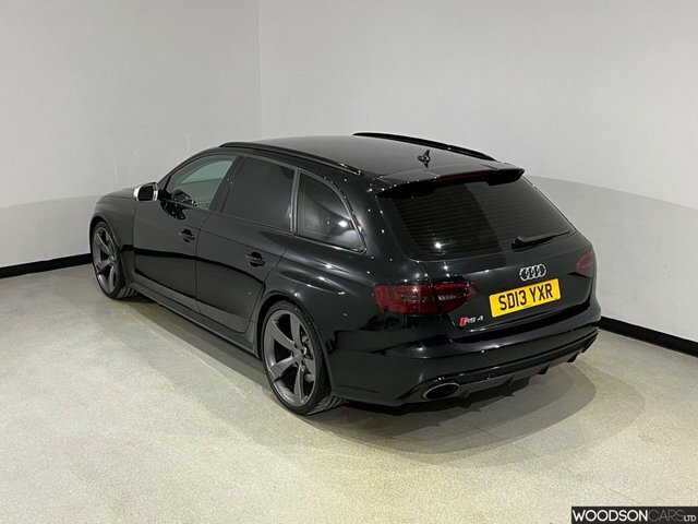 Audi A4 Avant 2013 4.2 Rs4 Avant Fsi Quattro 444 Bhp Black #2