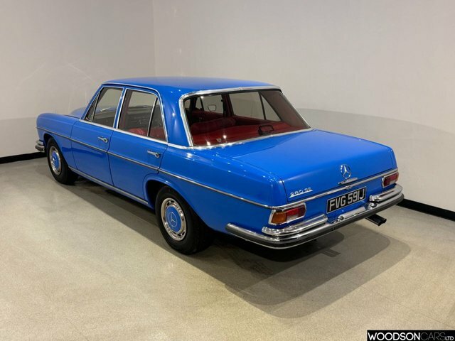 Mercedes-Benz 280 1971 280 Se Blue #2