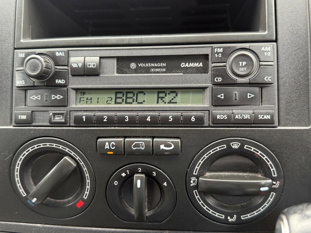 Volkswagen Caravelle 2.5 Tdi Se Tiptronic Euro 3 Black #39
