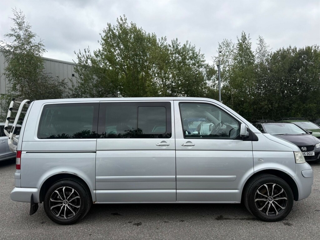 Volkswagen Caravelle 2.5 Tdi Se Tiptronic Euro 3 Black #18
