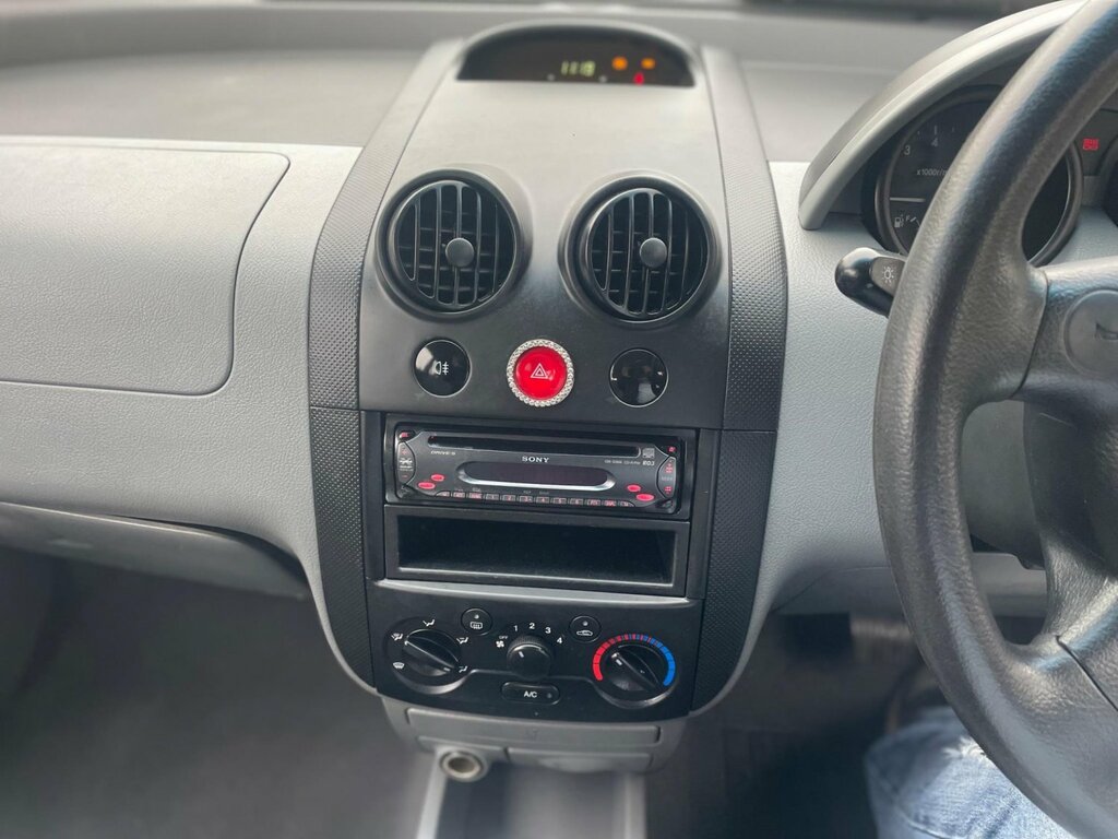 Daewoo Kalos  Red #23