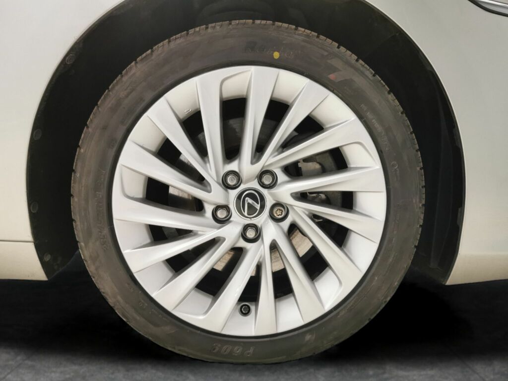 Lexus 450H Black #22