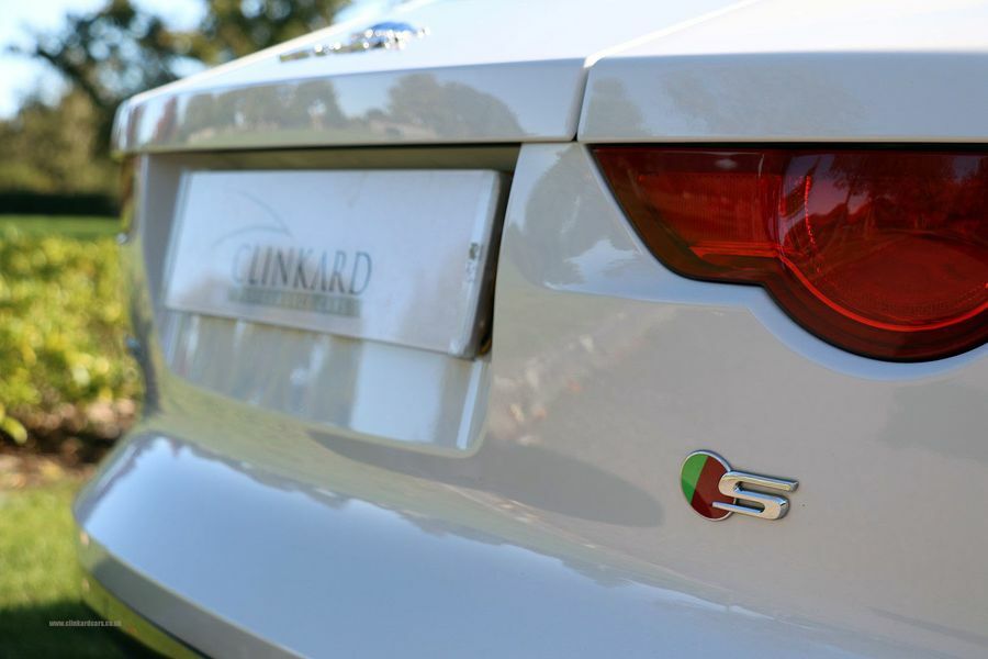 Jaguar F-Type Type 3.0 S Coupe White #18