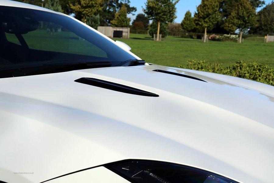 Jaguar F-Type R8 Spyder Quattro V10 White #22