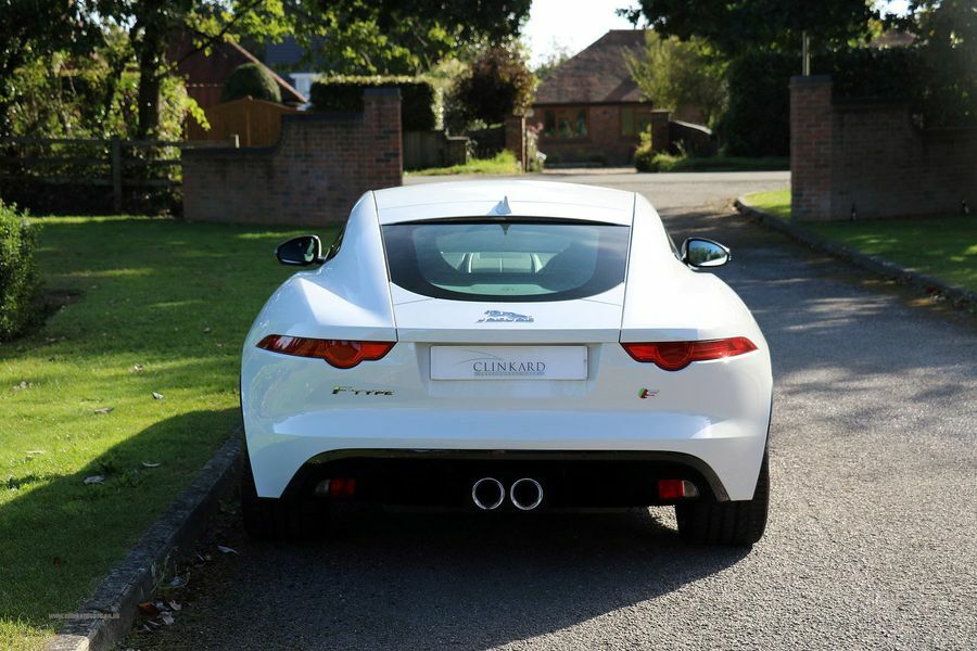 Jaguar F-Type R8 Spyder Quattro V10 White #16