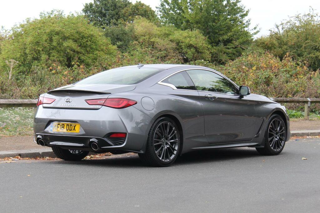 Infiniti Q60 Automatic Grey #4