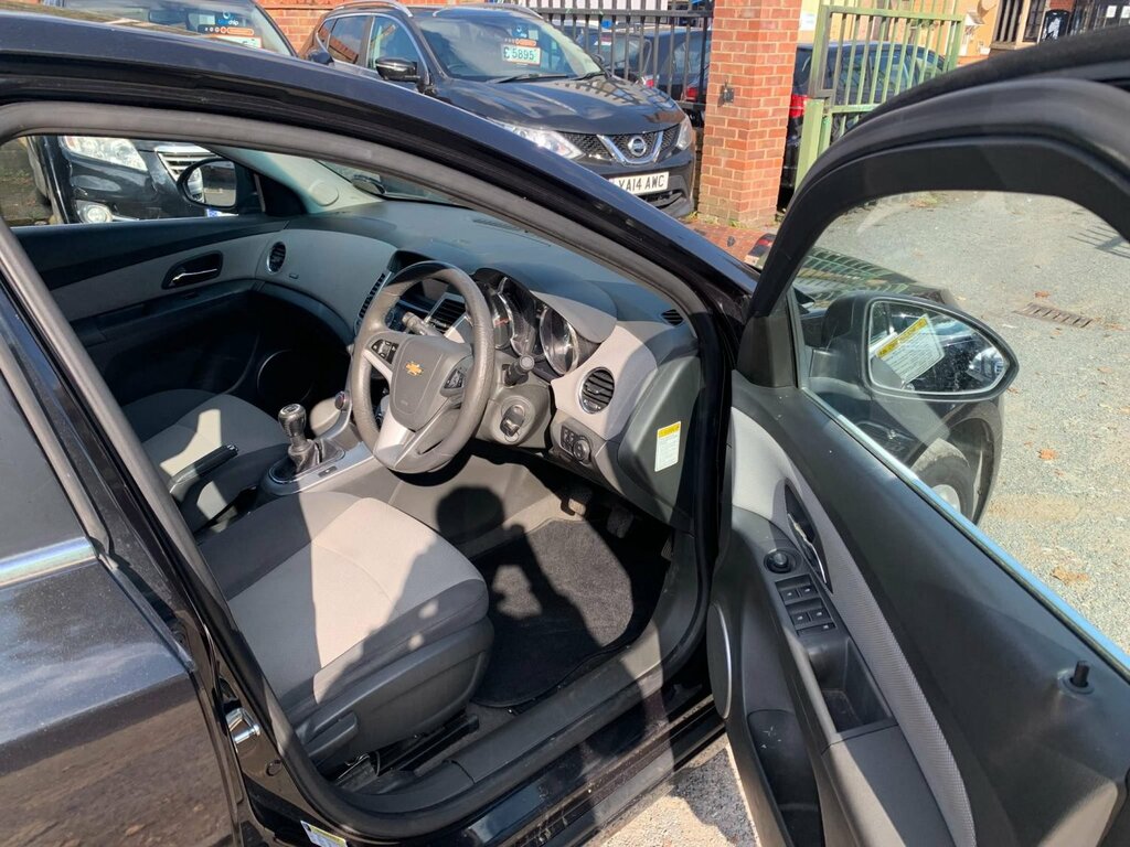 Chevrolet Cruze 1.8 Lt Silver #16