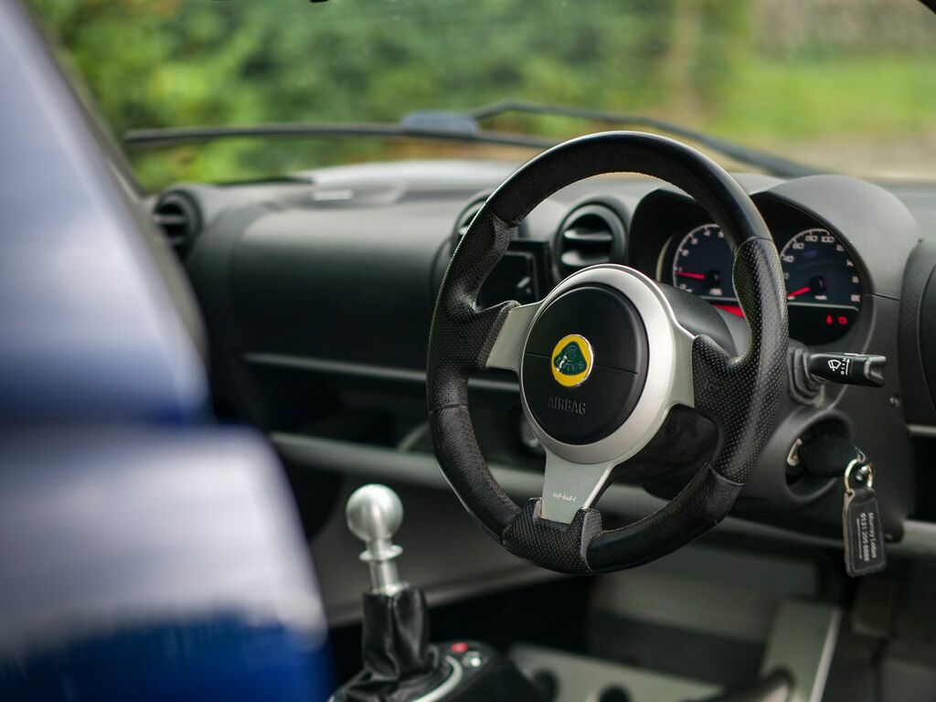 Lotus Elise 1.8L S Touring Red #6