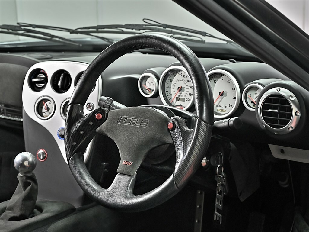 Noble  2004 3.0 Twin Turbo Silver #40