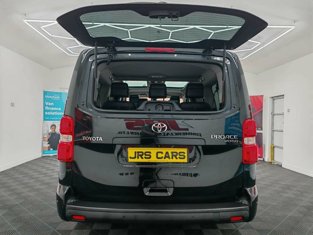 Toyota Verso 1.5D Shuttle Medium Mpv Mwb Euro 6 Ss 9 Se White #8