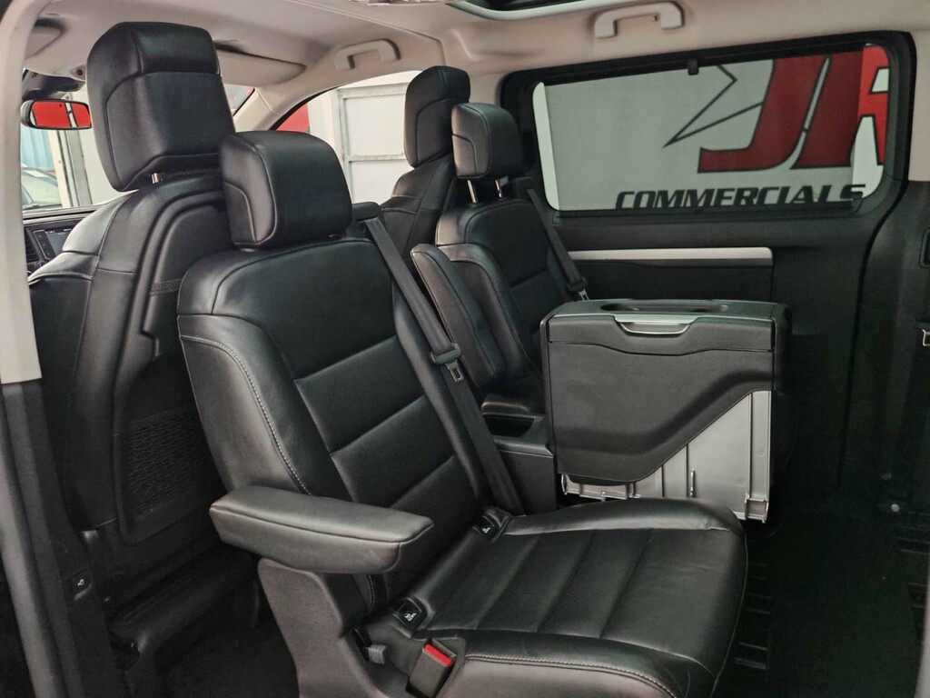 Toyota Verso 1.5D Shuttle Medium Mpv Mwb Euro 6 Ss 9 Se White #15