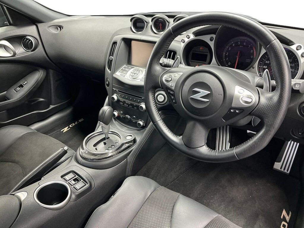Nissan 370Z V6 Nismo #8