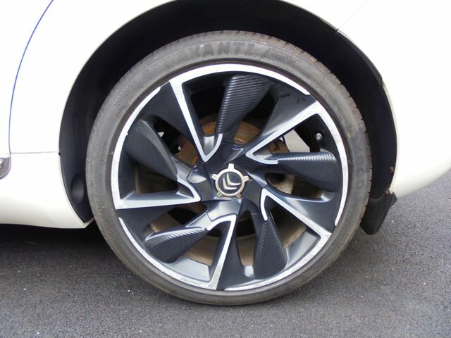 DS DS 5 2.0 5 D White #27