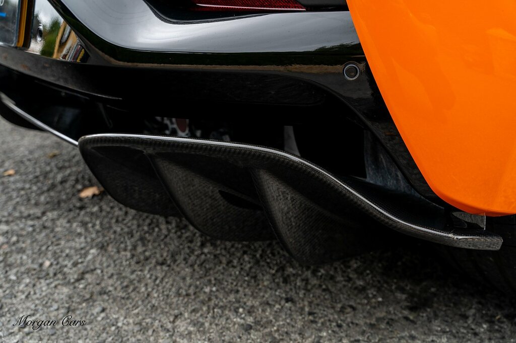 McLaren Artura Black Black #20
